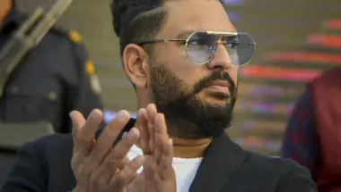 युवराज सिंह ने बताया संन्यास के बाद कमेंट्री क्यों नहीं की, व्यक्तिगत टिप्पणियों पर किया तीखा प्रहार